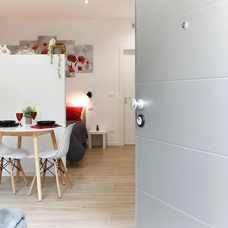 La Casina Di Silvi Delizioso Monolocale Zona Fiera Boloňa